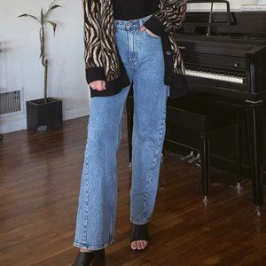 Abercrombie High Rise Twisted Seam 90s Relaxed Jean